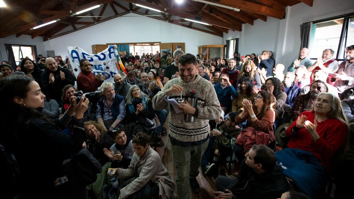 Grabois pidió en Bariloche por la reestatización de las hidroeléctricas