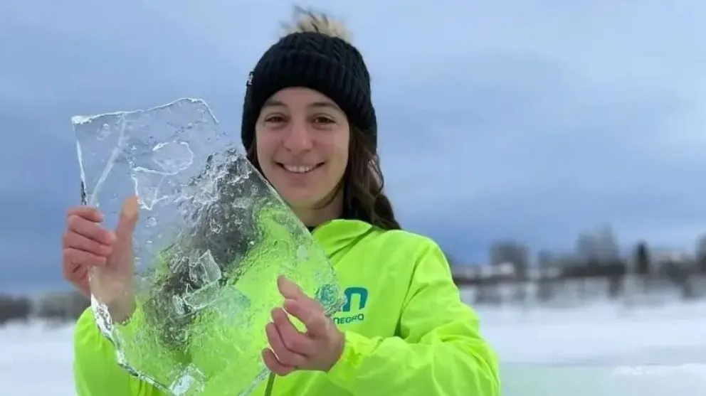 Destacada nadadora rionegrina de aguas frías ante un nuevo desafío, esta vez en Bariloche