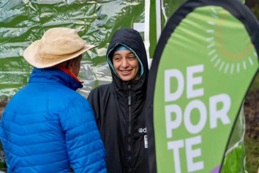 Lo hizo otra vez, completó la "milla helada", esta vez en Sudamérica, en Bariloche 