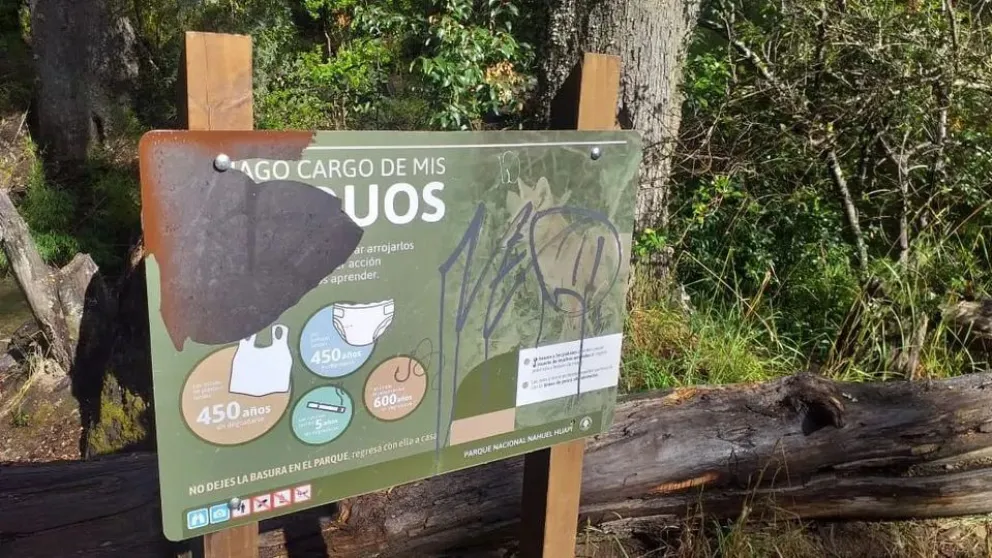 Parques denunció actos de vandalismo y robo de cartelería en el Valle del Challhuaco