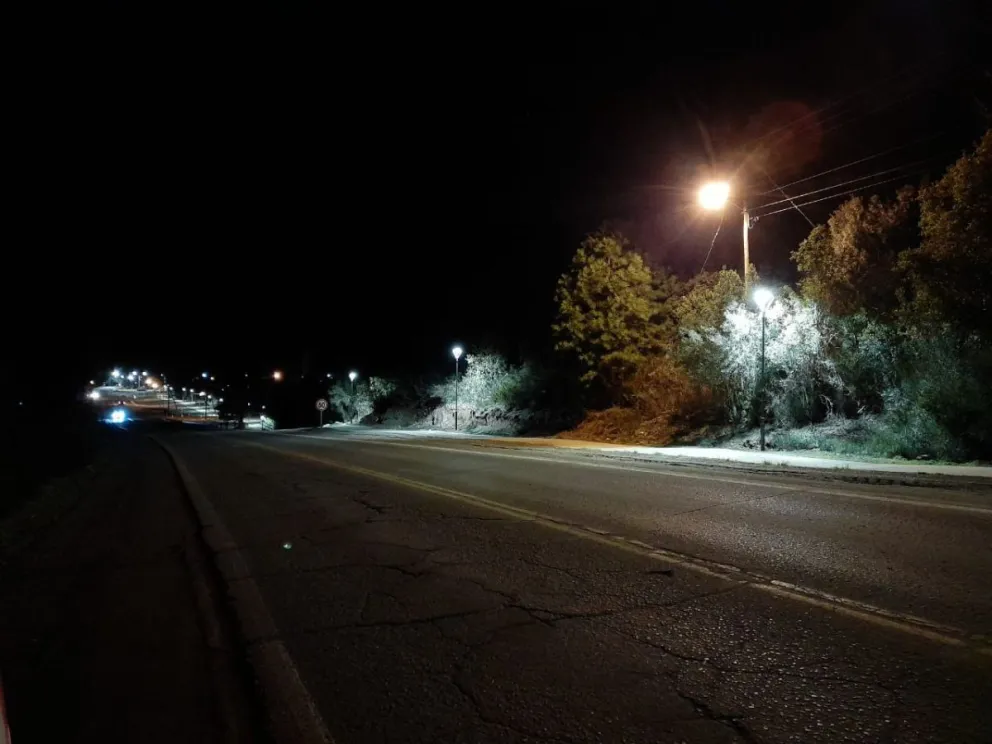 Ecotasa: El Paseo del Oeste ya cuenta con casi 2 kms de luminarias