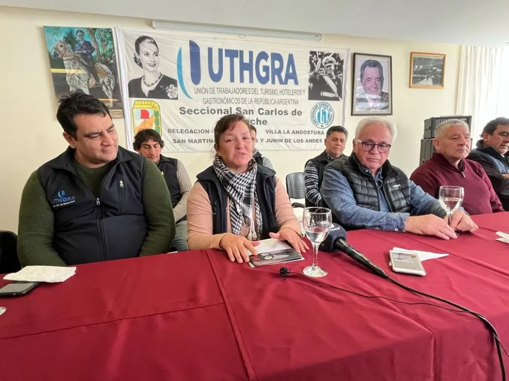 Accidentes y enfermedades laborales: Capacitan a mucamas para mejorar las prácticas de trabajo
