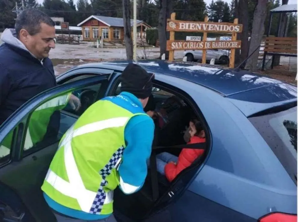 Concluyó la campaña de préstamo de sillas infantiles para viajes seguros en Bariloche