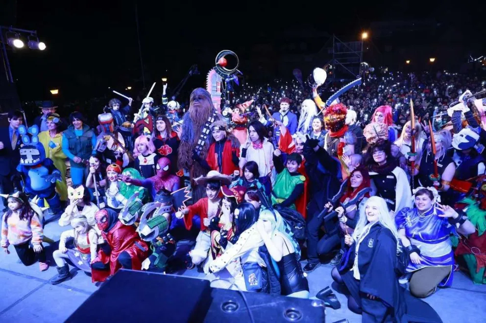 La 52ª Fiesta Nacional de la Nieve culminó con música, cultura y diversión para todos