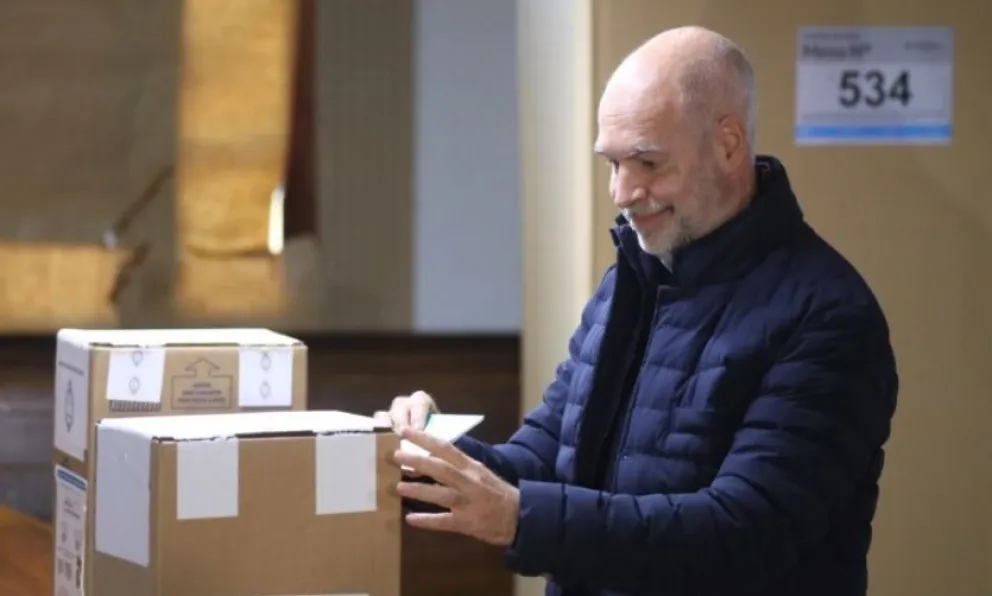 Rodríguez Larreta, tras su voto: "Entiendo que hay frustración en muchos, pero la solución es ir a votar"