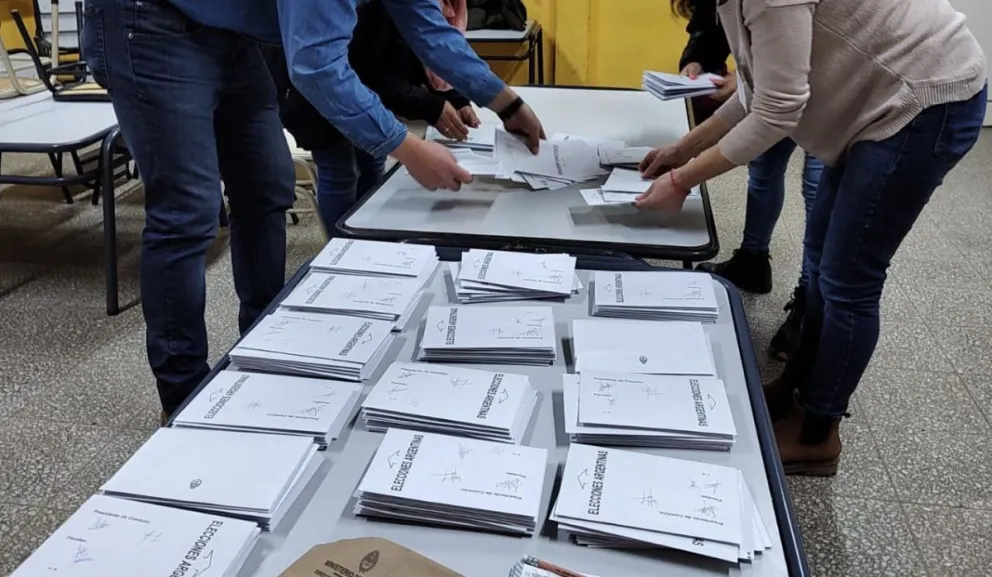 Elecciones 2023: advierten sobre mails falsos convocando a ser presidente de mesa
