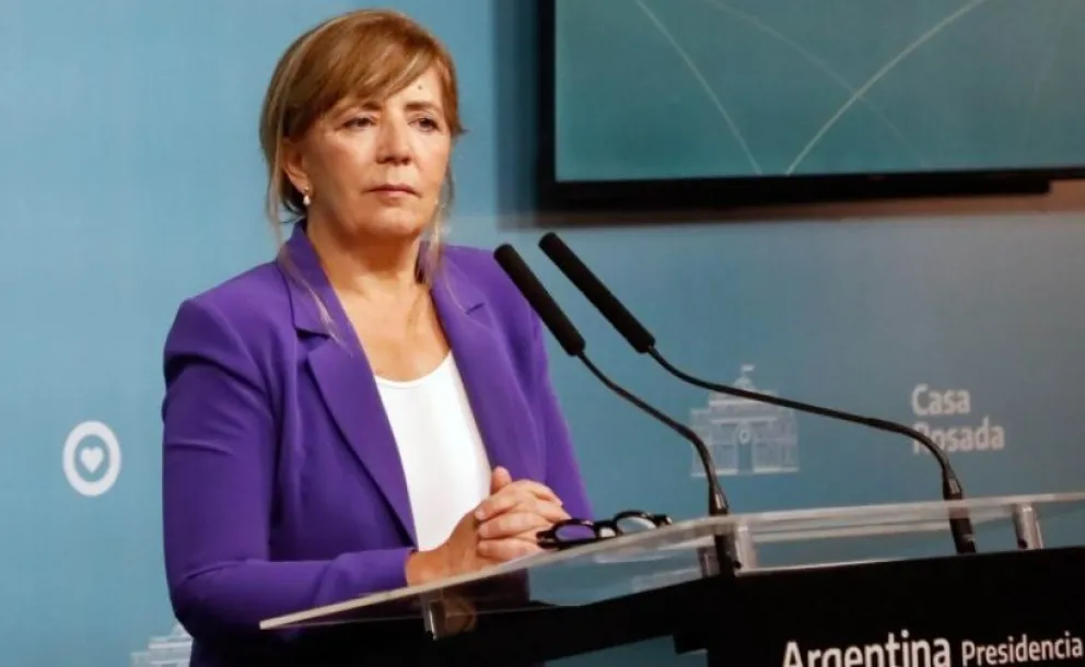 La vocera presidencial fue imputada por "omisión de denuncia e incitación a la violencia"