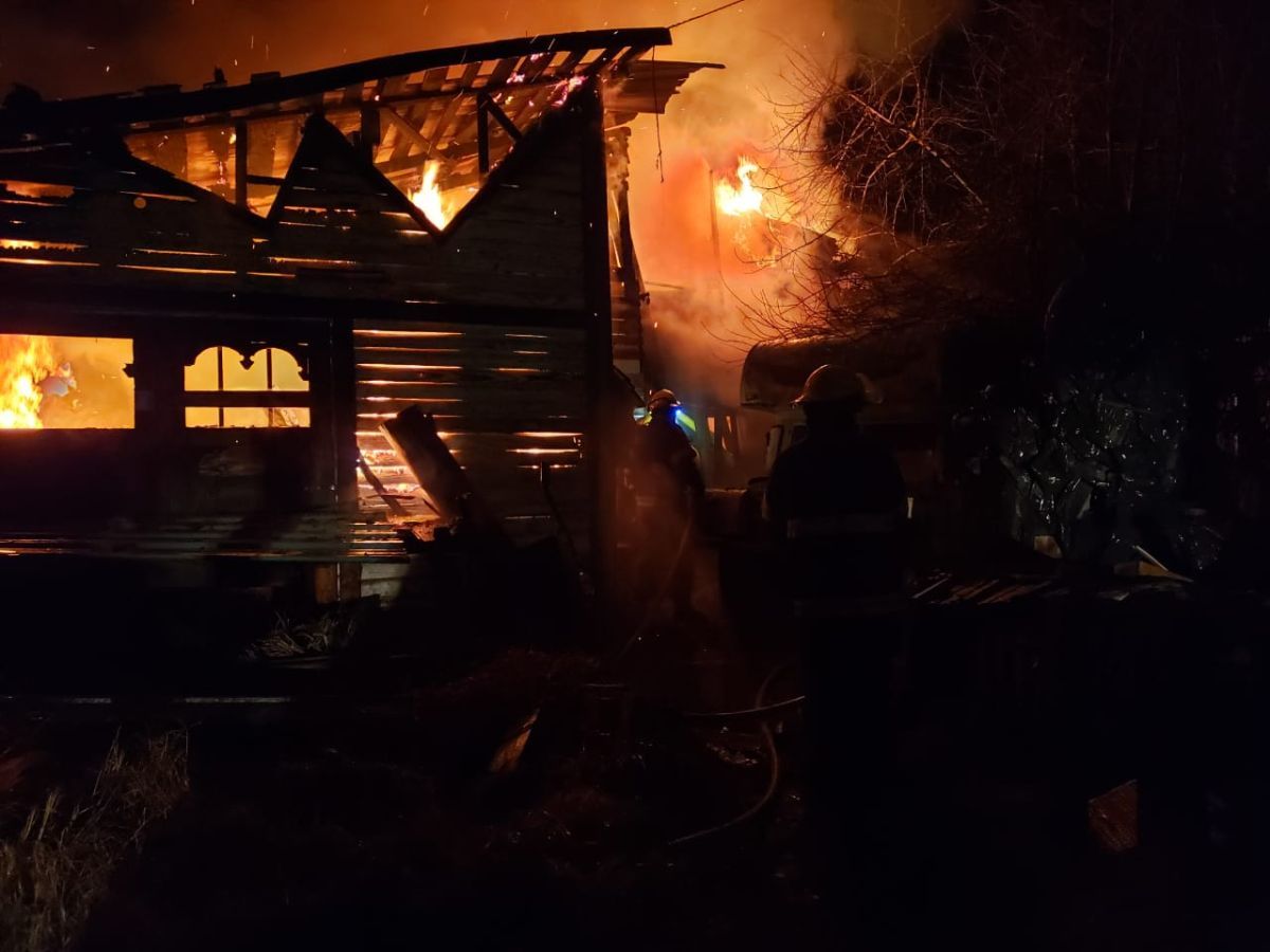 El Bolsón: Explotó una garrafa y destruyó una vivienda