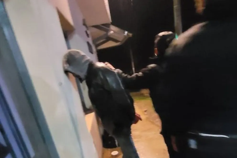 Policía detuvo a delincuentes que amenazaron a turistas con un arma de fuego