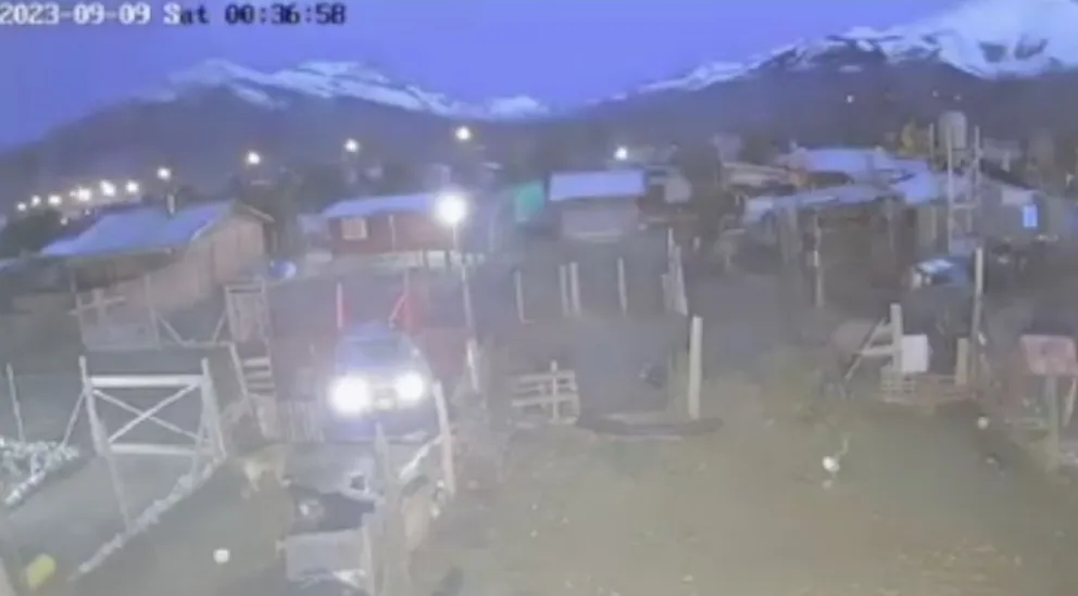 El cielo se iluminó por completo en plena noche: Mirá los videos
