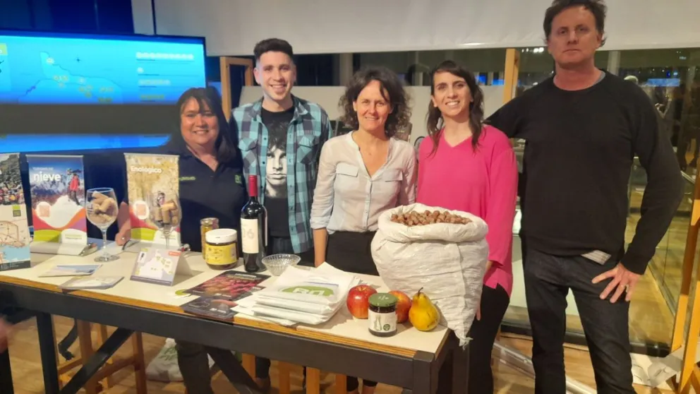 Río Negro presentó su exquisita gastronomía y producción en Buenos Aires