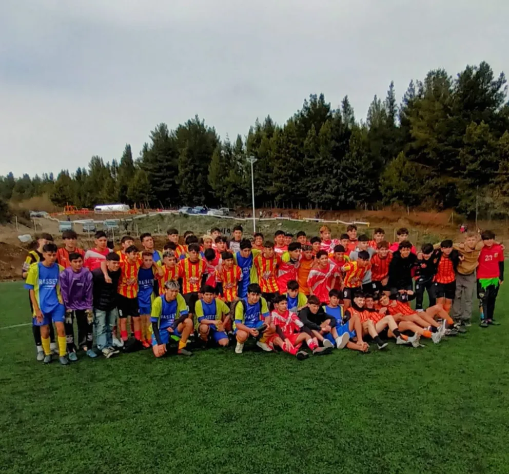 Culminó con éxito el torneo de fútbol “Amigos y Rivales”