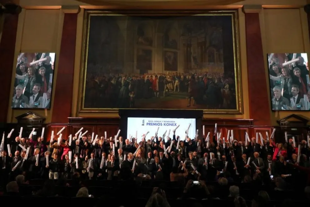 Docentes del Balseiro recibieron el Premio Konex 2023