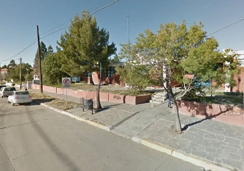 Puerto Madryn: un alumno fue atacado por un compañero con un fierrazo y perdió la audición