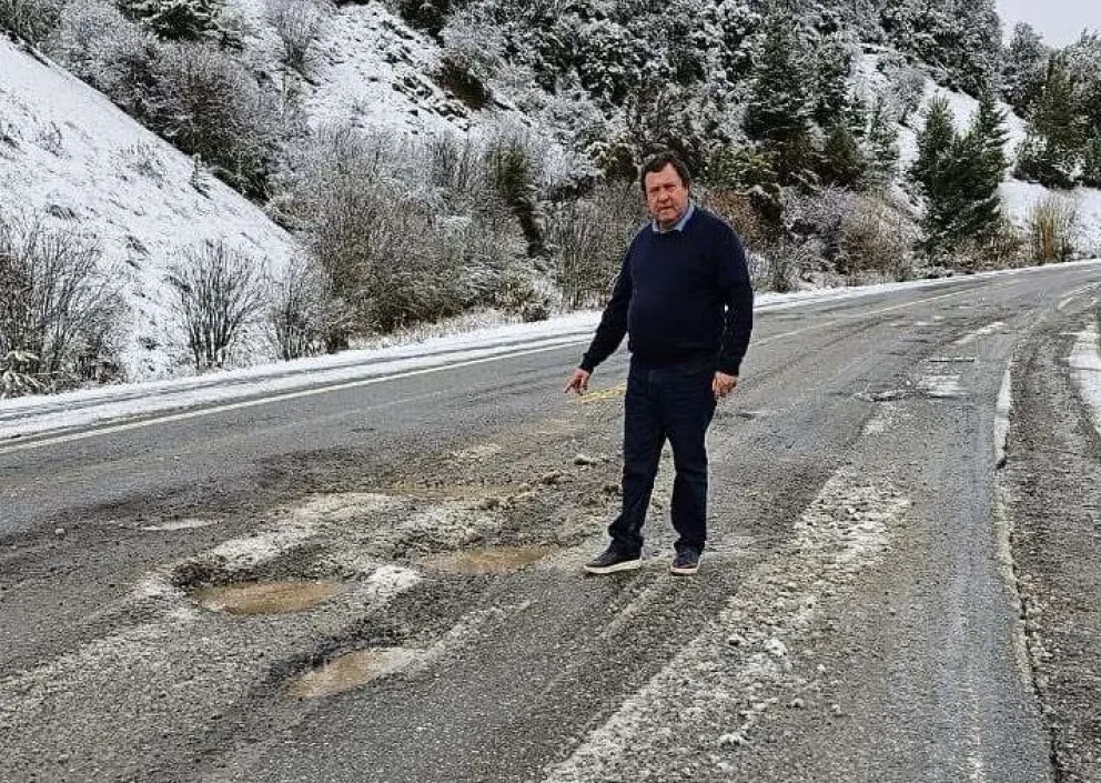 Weretilneck presenta una acción judicial por el estado de la Ruta 40 Sur