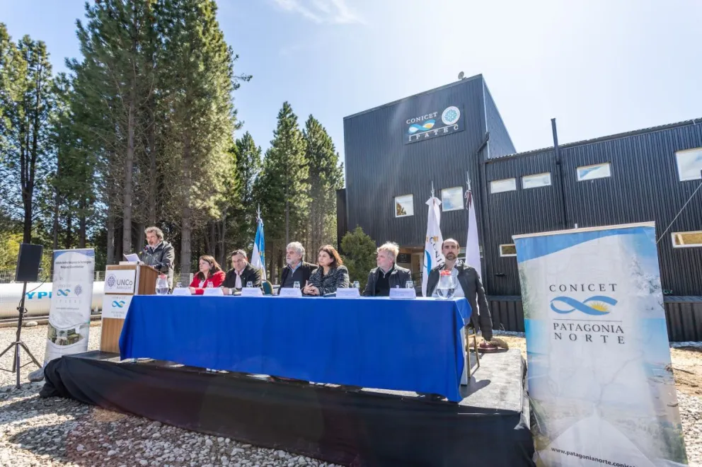 Se inauguró el Centro de Referencia en Levaduras y Tecnología Cervecera