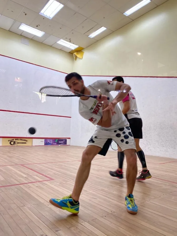 Nutrida delegación barilochense viajó al Patagónico de squash