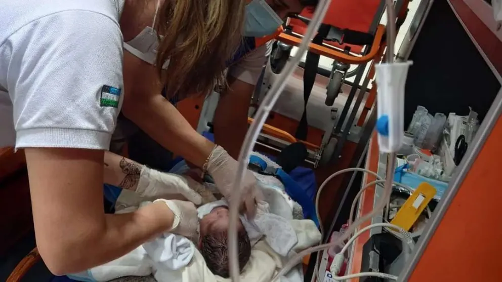 Viedma: Destacan accionar del SIARME en el nacimiento de un bebé camino al hospital