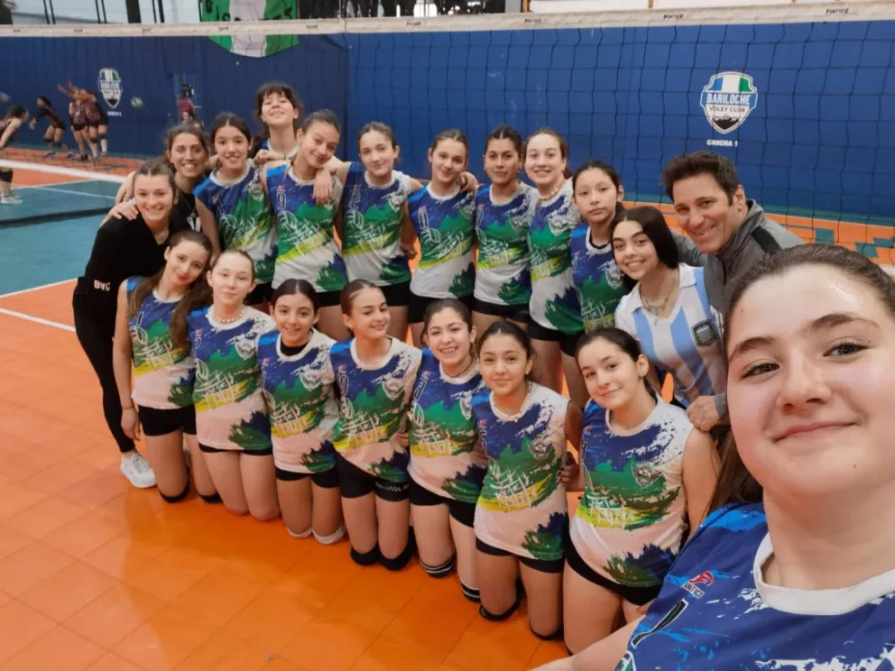 Hubo campeonas en las categorías menores del vóley barilochense 