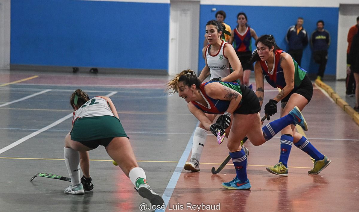 En Bariloche y Dina Huapi se disputó una atractiva fecha del hockey local en Primera 