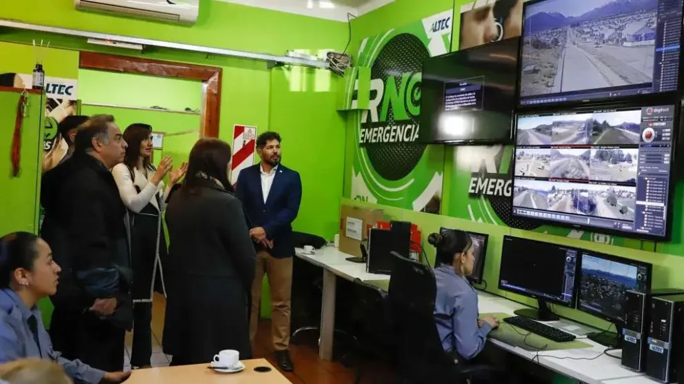 Ya funcionan 10 nuevas cámaras de monitoreo en Dina Huapi