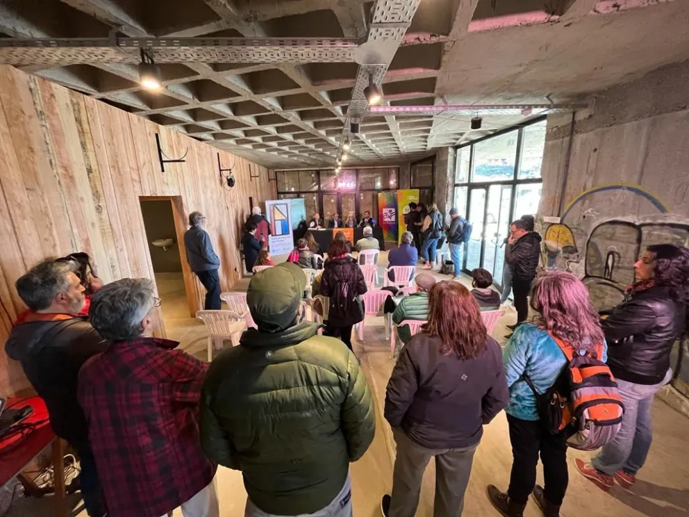 Presentaron los avances en la construcción del Teatro Público de Bariloche