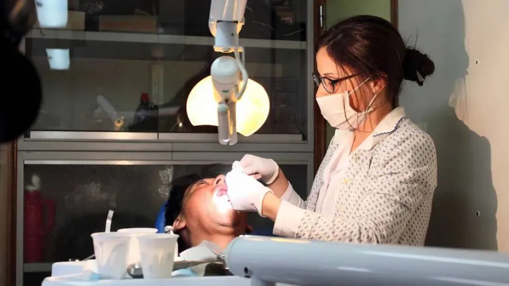 Día de la Odontología: Salud recuerda la importancia de la salud bucal