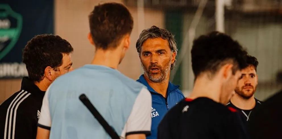 “Finde” a puro hockey, con entrenadores de la selección nacional en Bariloche y Dina Huapi 