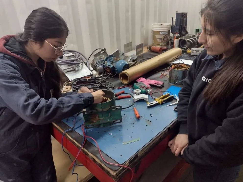 La CEB desarrolla talleres para estudiantes de Bariloche