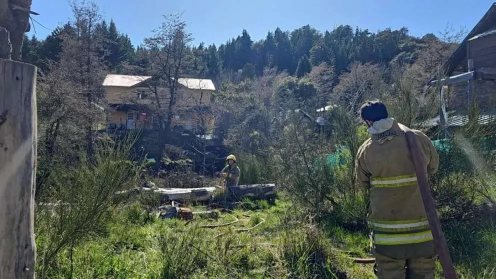Controlan un principio de incendio que comenzó por una quema fuera de control