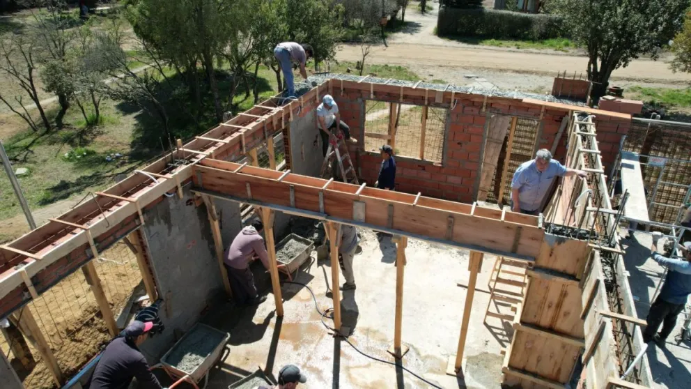 La obra del Centro Social, Cultural y Deportivo N°5 está en un 35% de avance