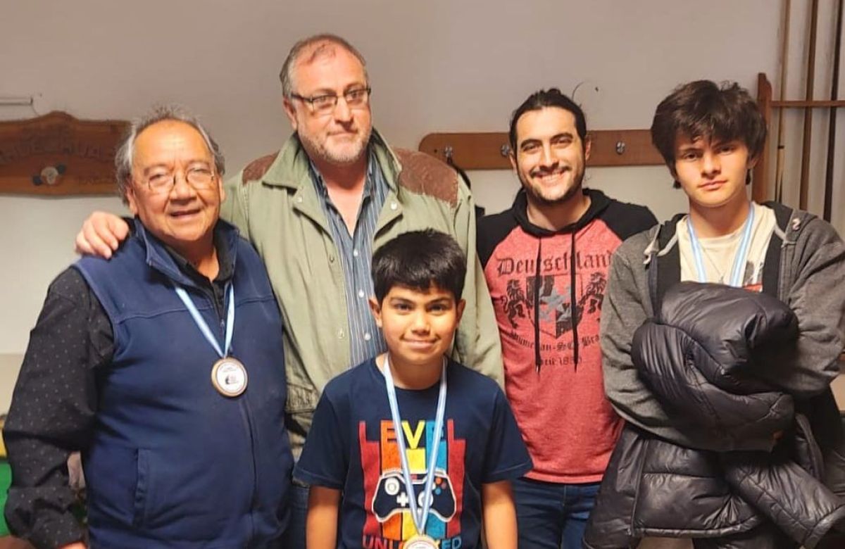César Añual volvió al triunfo en los torneos Grand Prix de Ajedrez