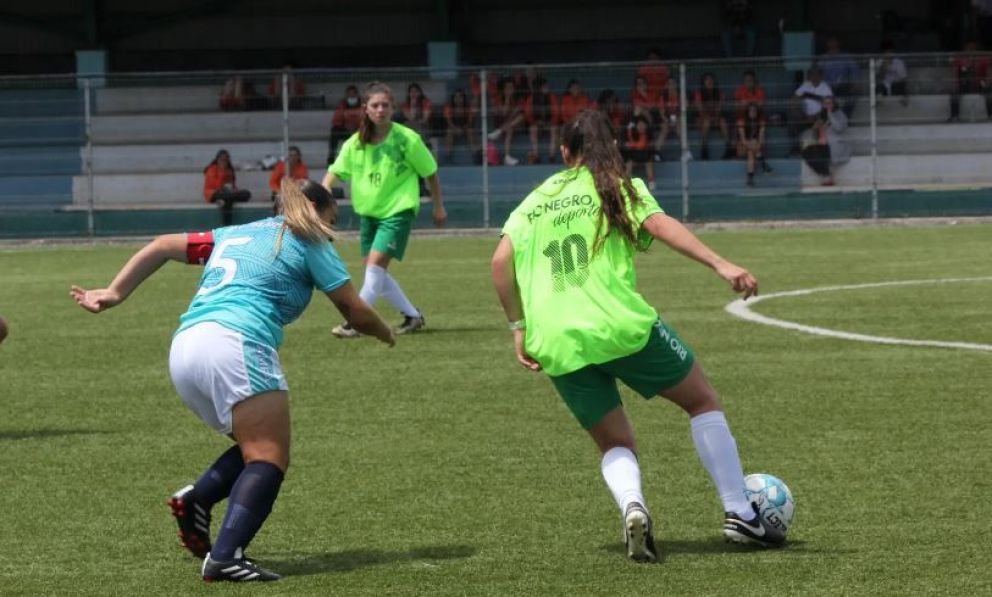 Tres representantes del fútbol barilochense en la selección rionegrina para los Araucanía