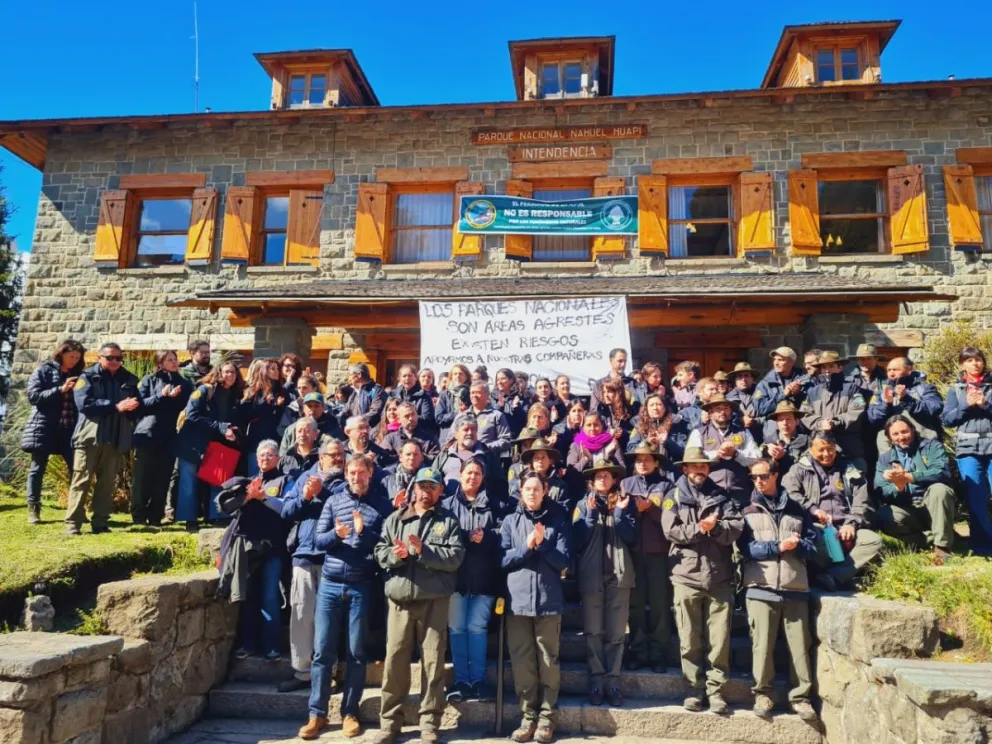 Caso Lolen: Guardaparques ratificaron en Bariloche su apoyo a los imputados