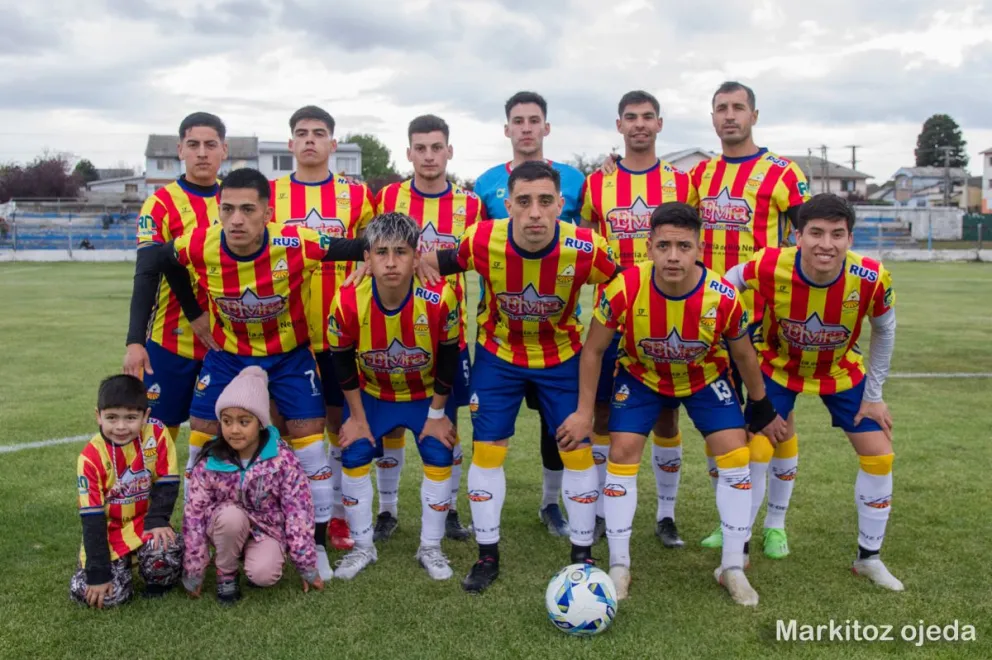 Cruz del Sur perdió en la ida ante Catriel por el Regional Amateur 