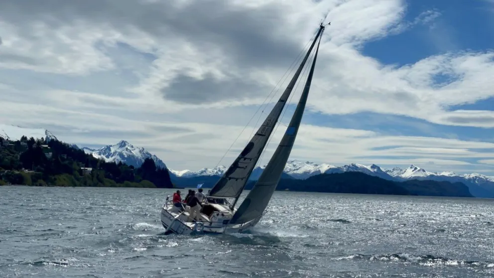 Se realizó la “Regata Aniversario de la Prefectura Naval Argentina”