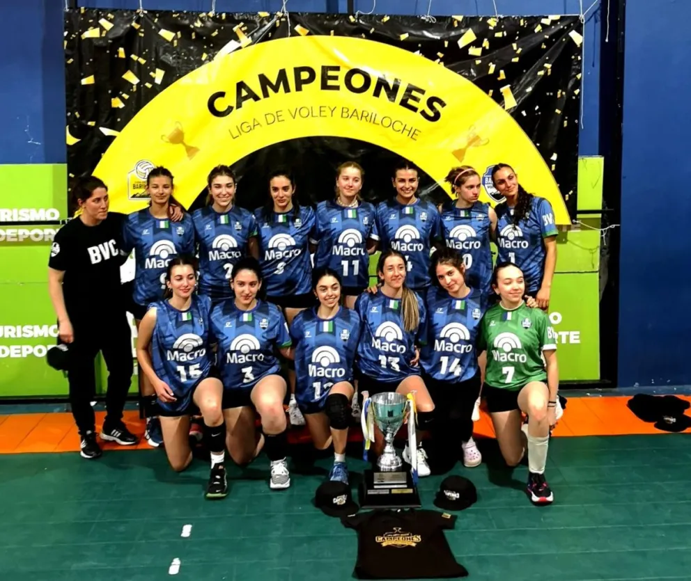 Bariloche Vóley Club y PZ-Pizzuti fueron los campeones de Primera