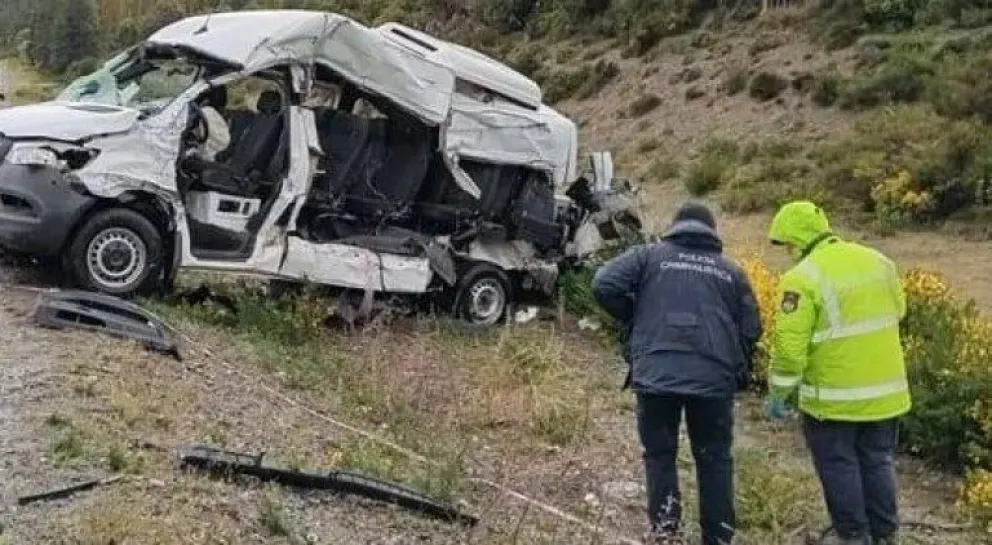 Murió el chofer de la combi y son siete las víctimas del choque en la Ruta 40