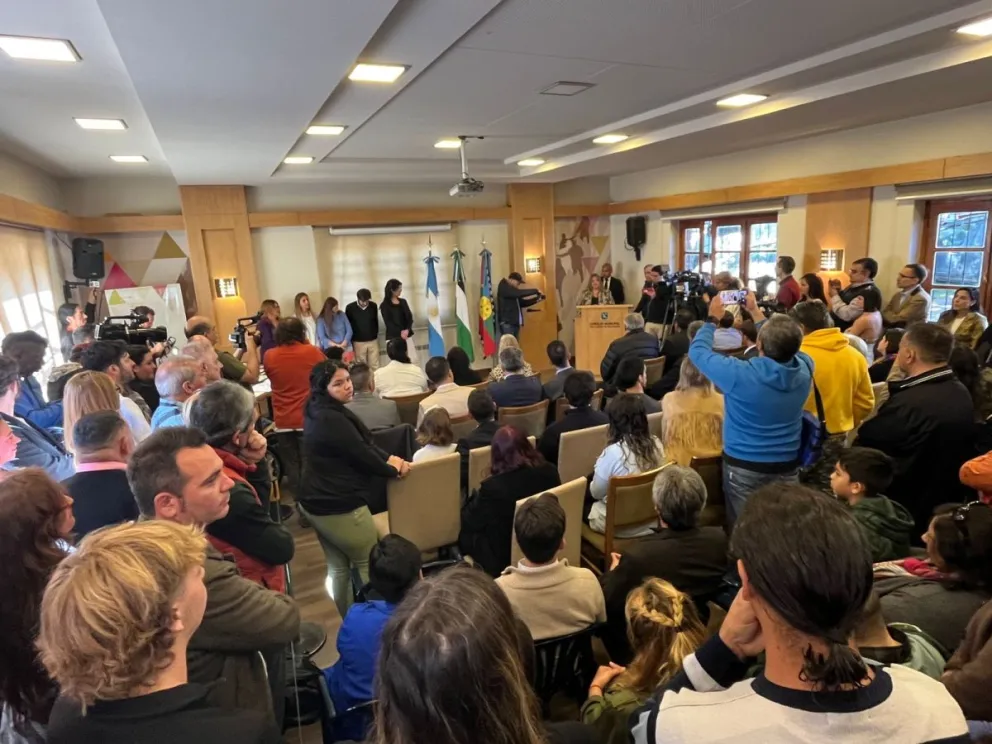 Entregaron diplomas a todas las autoridades electas de Bariloche