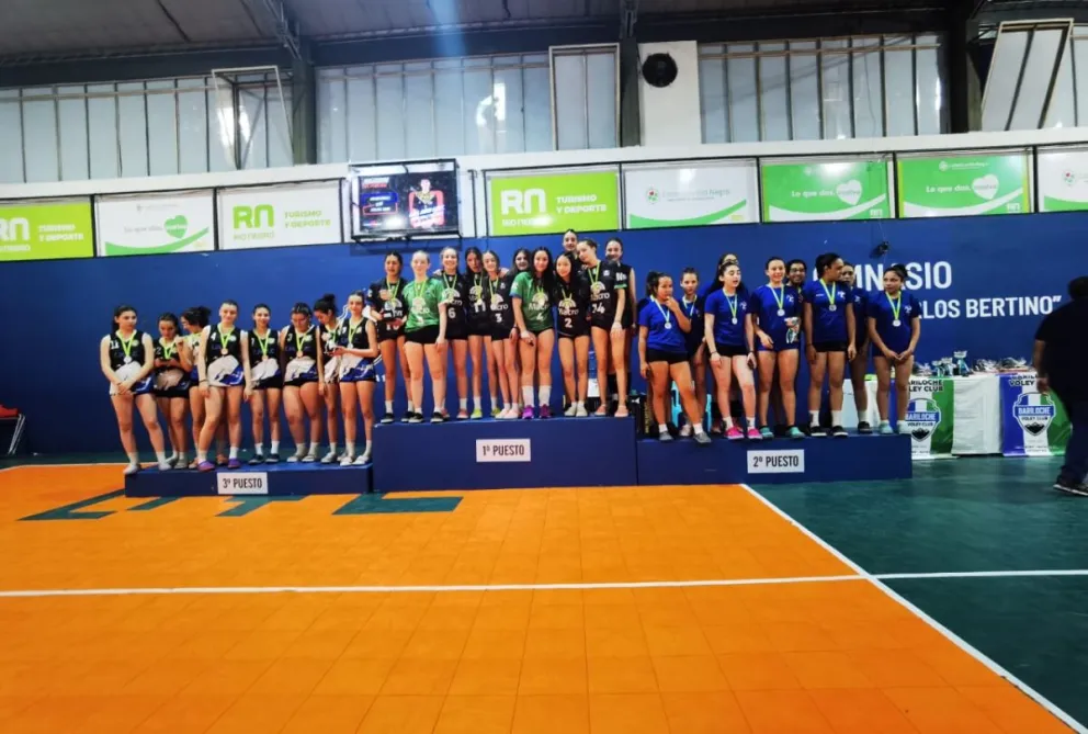Oro para el Bariloche Vóley Club e Ingeniero Jacobacci en el Provincial Sub14