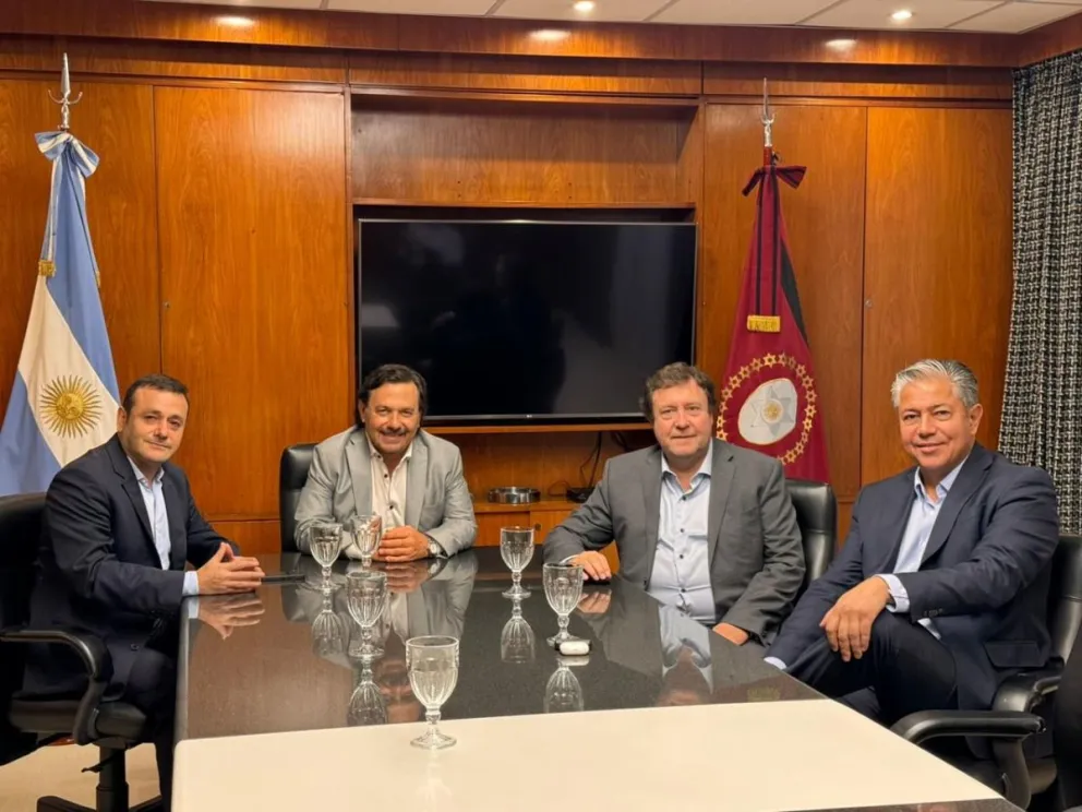 Weretilneck se reunió con los gobernadores de Misiones, Salta y Neuquen