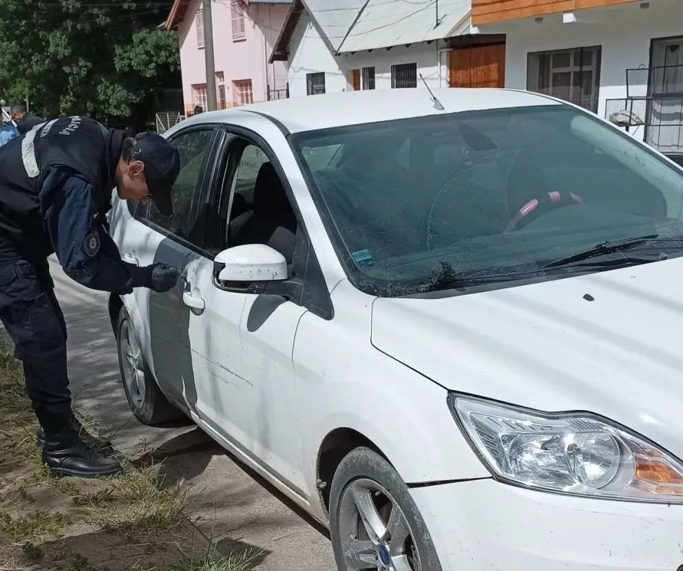 Ladrones de Bariloche fueron a Chubut a delinquir: estaban con su bebé