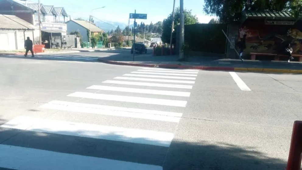 Se solicita precaución por trabajos de demarcación de trazas y sendas peatonales