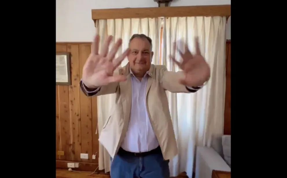 Gennuso se despidió de los vecinos con un video en redes sociales
