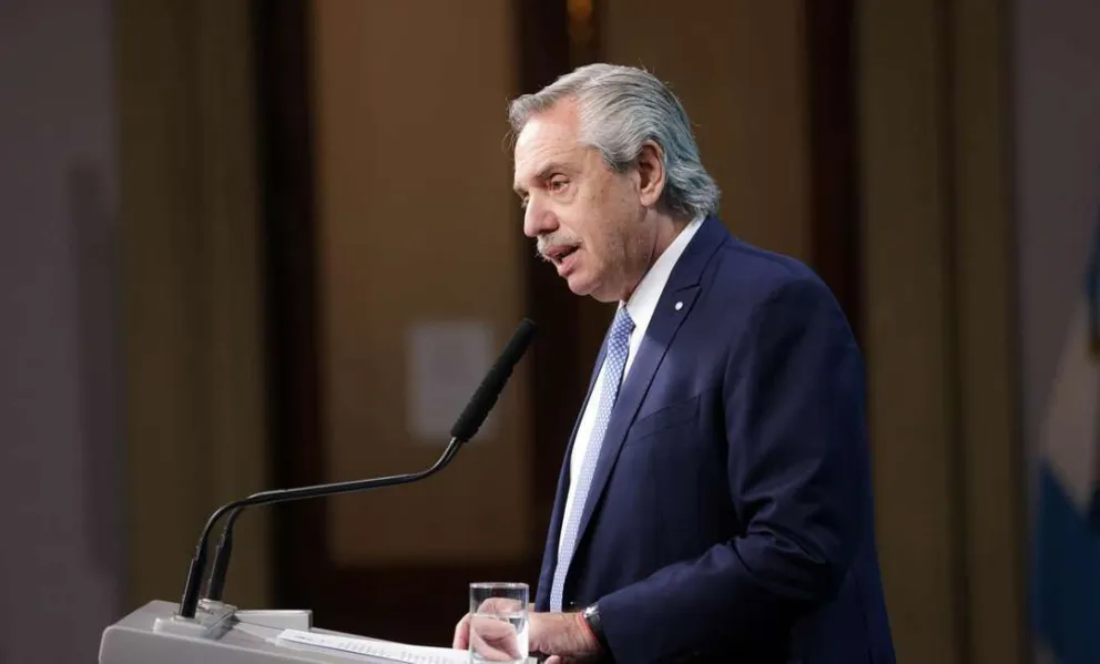 Imputaron a Alberto Fernández por "lesiones graves doblemente agravadas por el vínculo"