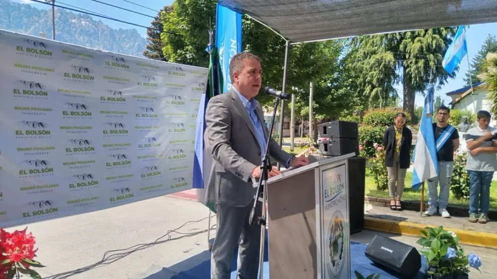 Bruno Pogliano inició su tercer período frente a la Intendencia de El Bolsón