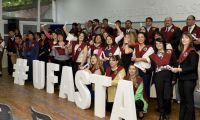 Más de 50 graduados de la Universidad FASTA recibieron su diploma en Bariloche