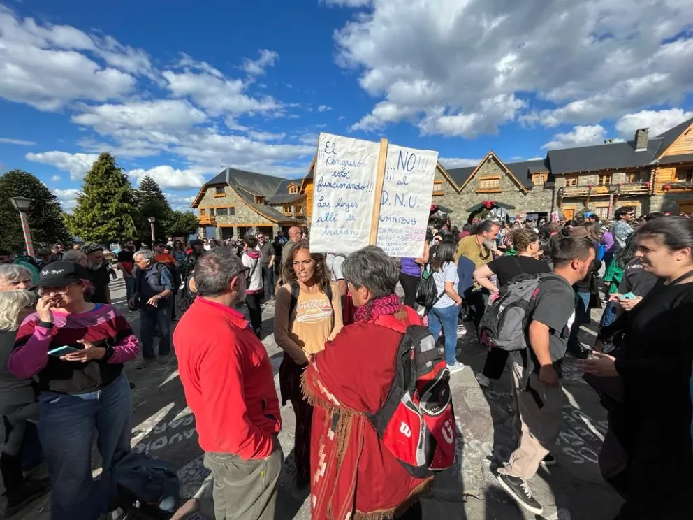 Manifestación tranquila: En Bariloche distintos sectores se sumaron a la marcha piquetera