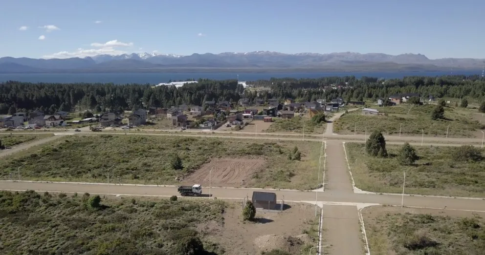 Un loteo privado abastecerá de agua a los barrios circundantes