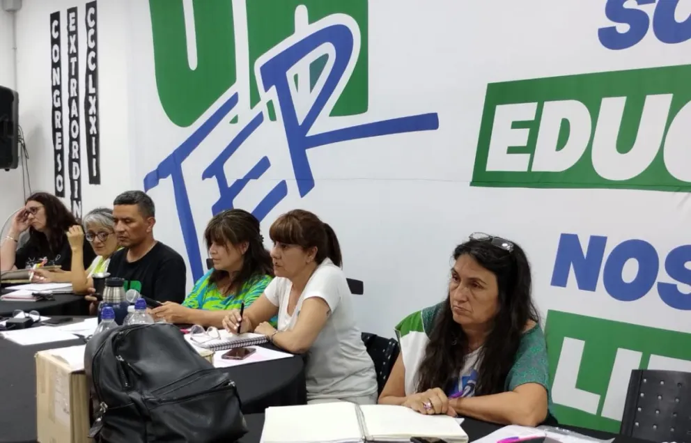 UnTER adhiere al paro nacional docente y define actividades regionales